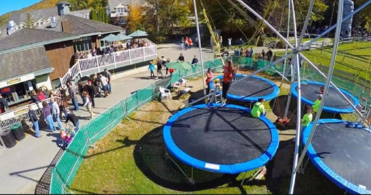 Disney Magic At Jiminy Mountain ハンコック エクステリア 写真